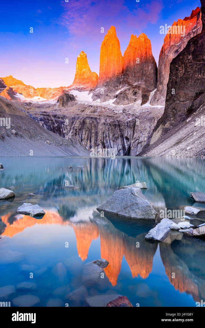 Torres del Paine, Chili - Laguna Torres, célèbre monument de la Patagonie. Banque D'Images