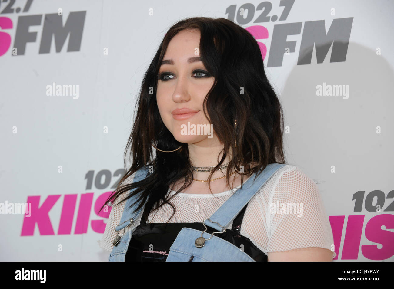 Noah Cyrus arrivant à la radio KIIS FM Wango Tango 2017 au StubHub Center le 13 mai 2017 à Carson, Californie. Banque D'Images