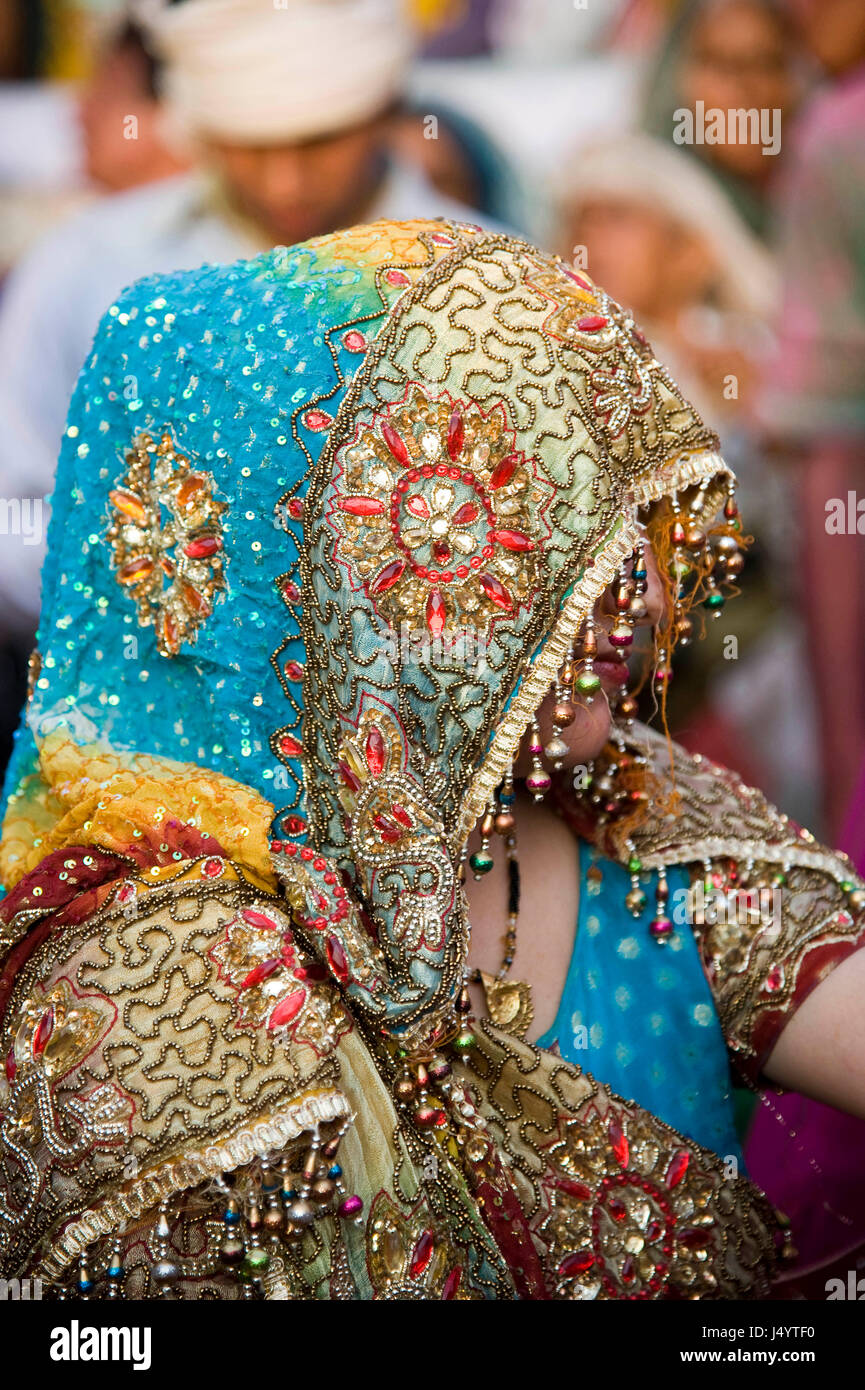 Femme en voile, lathmar holi, festival, Mathura, Uttar Pradesh, Inde, Asie Banque D'Images