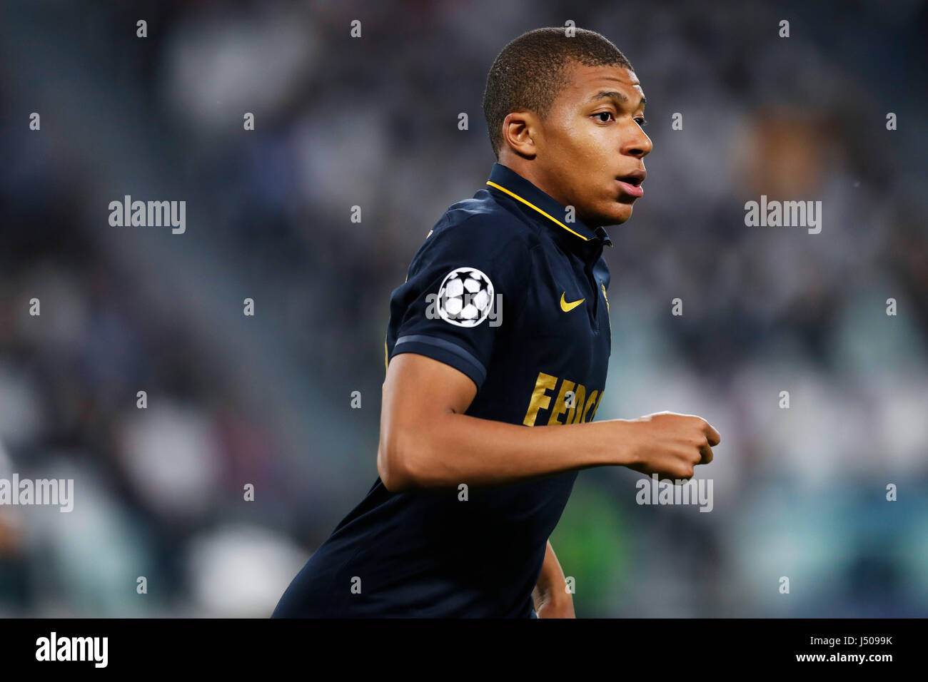 Kylian Mbappe (Monaco), 9 mai 2017 - Football : Football / Ligue des Champions demi-finale 2ème match aller entre Juventus 2-1 Monaco au Juventus Stadium à Turin, Italie. (Photo par D. Nakashima/AFLO) Banque D'Images