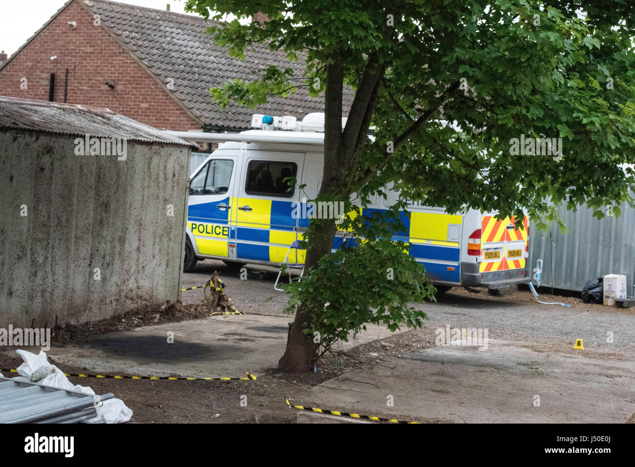 Thurrock, UK. 15 mai, 2017 la police. poursuivre la recherche pour le corps de Danielle Jones, qui a été assassiné il y a 16 ans, mais le corps n'a jamais été trouvé Crédit : Ian Davidson/Alamy Live News Banque D'Images