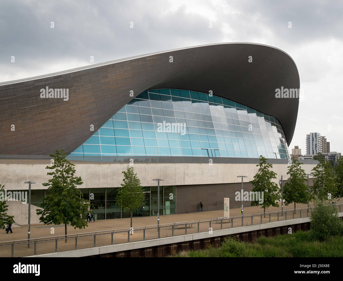 Le Centre Aquatique de Londres dans la construction du Parc Olympique Queen Elizabeth à Londres Banque D'Images