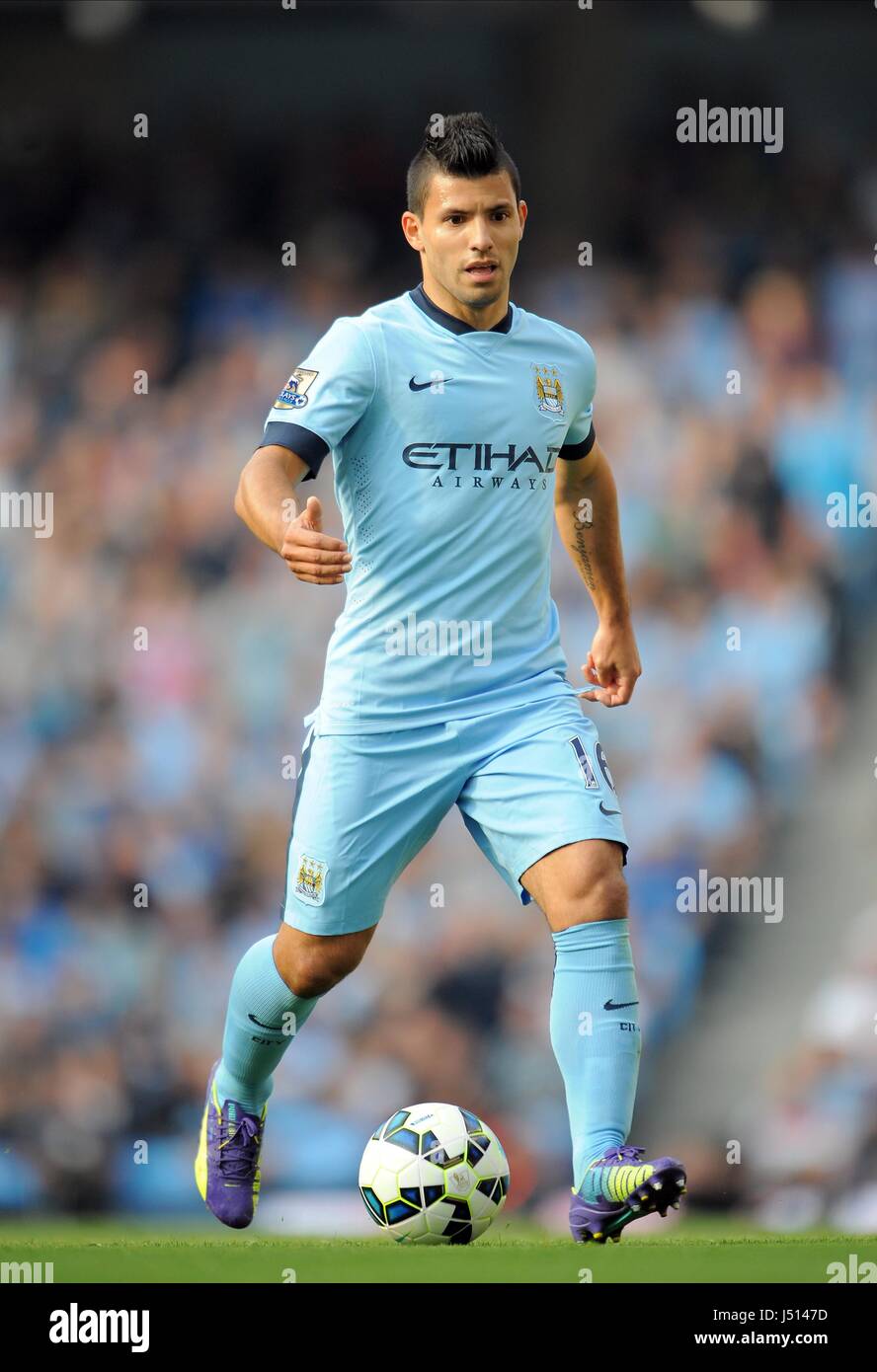 SERGIO AGUERO Manchester City FC STADE ETIHAD MANCHESTER EN ANGLETERRE 21 Septembre 2014 Banque D'Images