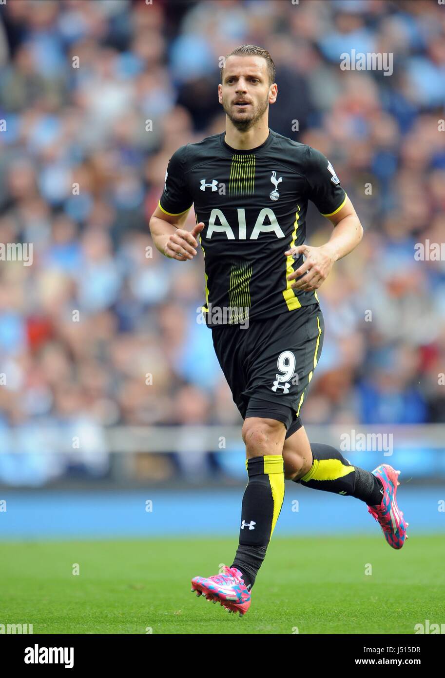 ROBERTO SOLDADO Tottenham Hotspur FC Tottenham Hotspur FC STADE ETIHAD MANCHESTER EN ANGLETERRE 18 Octobre 2014 Banque D'Images