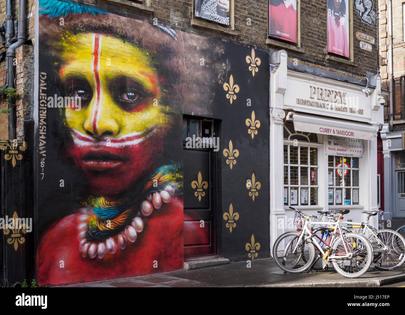 Street art par Dale Grimshaw dans Brick Lane, London Banque D'Images