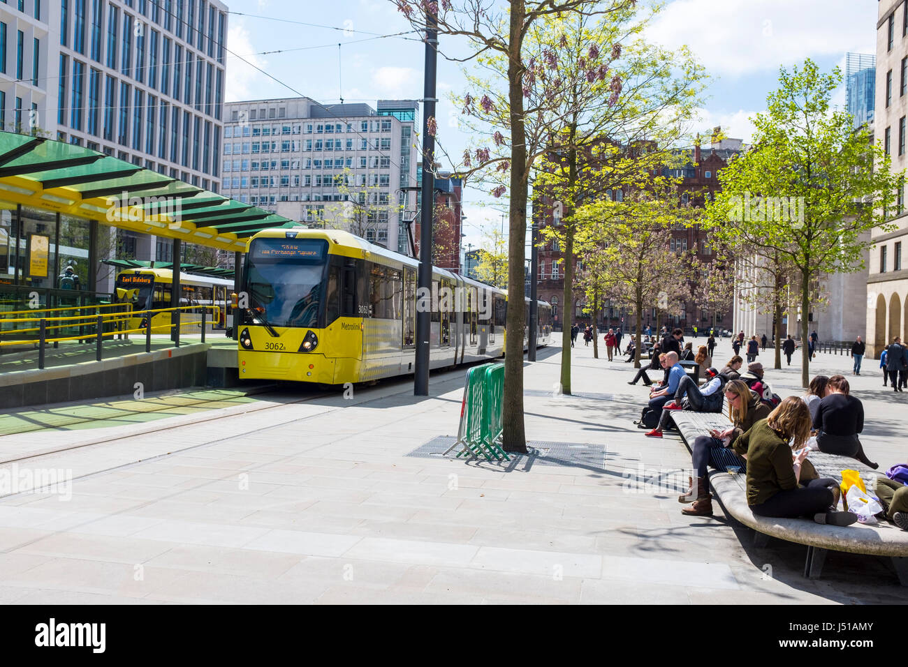 La Place Saint Pierre avec Manchester Metrolink en UK Banque D'Images