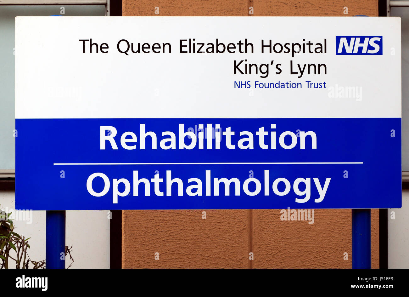 Hôpital du NHS, réhabilitation, service d'Ophtalmologie, Hôpital Queen Elizabeth, Kings Lynn, Norfolk England UK English hôpitaux Banque D'Images