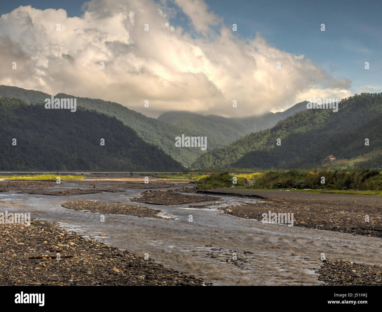 La montagne de Taiping, Taiwan - le 15 octobre 2016 : vue sur rivière et montagne en Lanyang Taipingshan Forêt National Recreation Area à Taiwan Banque D'Images