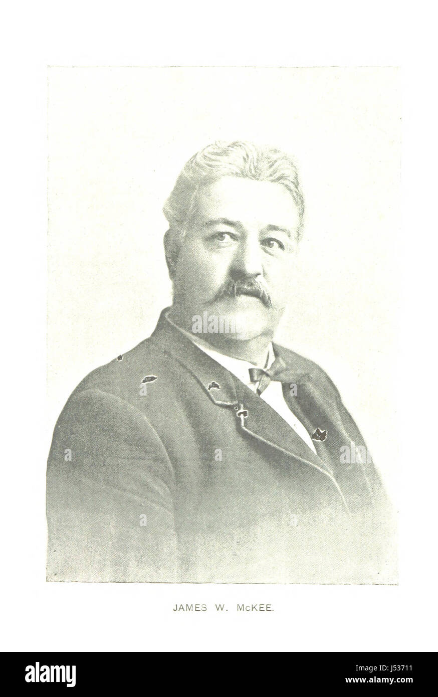 Cette publication souligne les avantages de vivre et de travailler à Paterson, New Jersey, en mettant l’accent sur sa force industrielle, ses personnalités locales éminentes et les infrastructures communautaires telles que les écoles, les églises et les banques. Banque D'Images