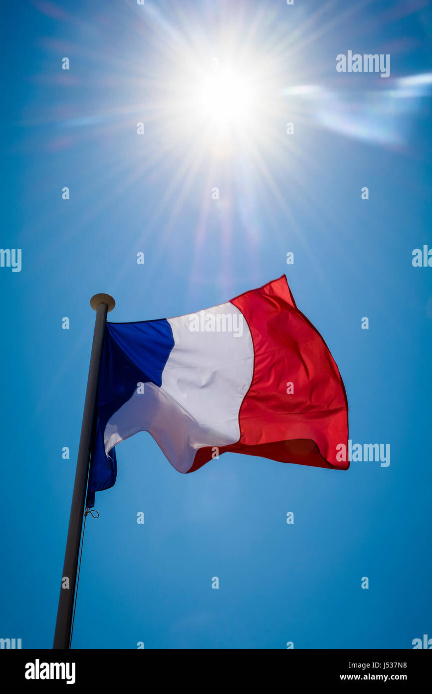 Drapeau français et de l'ensoleillement Banque D'Images