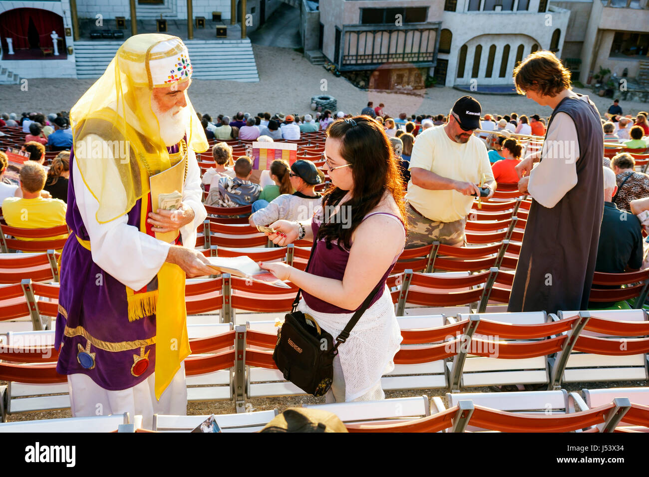 Eureka Springs Arkansas,Ozark Mountains,New Great passion Play,acteur,costume,personnage biblique,vend des programmes,moneyprêteur juif,Nouveau Testament,religii Banque D'Images