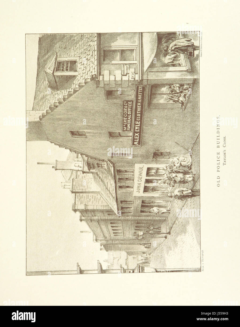 Ce travail offre des vues historiques et des souvenirs de Greenock, une ville écossaise, avec des images et des récits mettant en évidence son développement et les principaux monuments au fil des ans. Banque D'Images