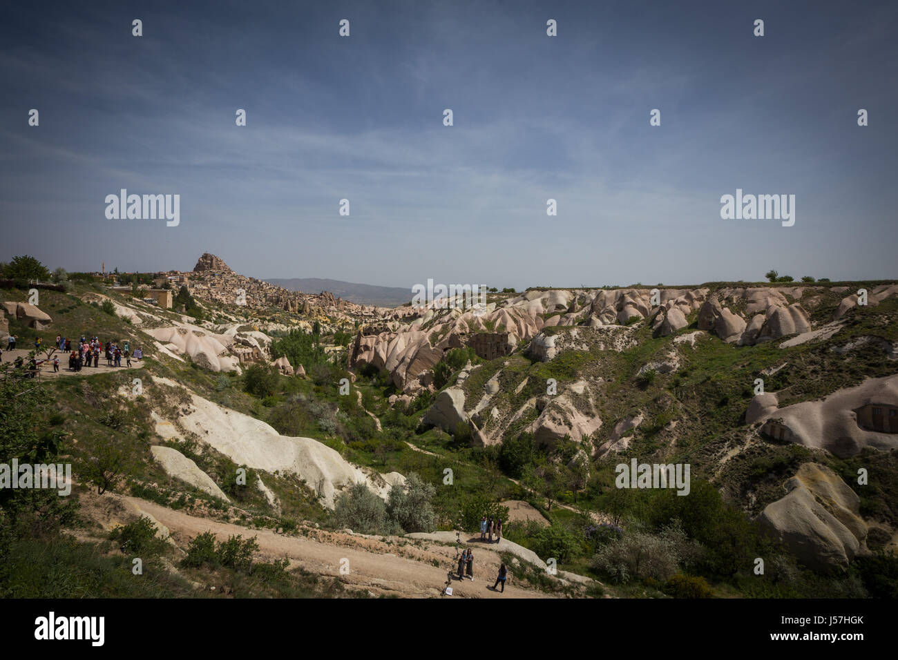 Voir l'unique vallée des pigeons et de la ville d'Uchisar, Nevsehir, Cappadoce, Anatolie, Turquie Banque D'Images