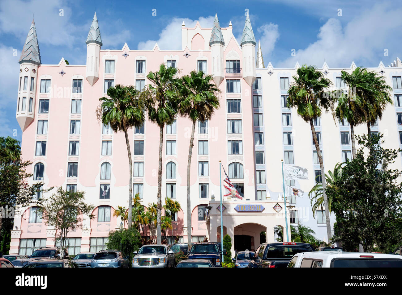 Orlando Florida,International Drive,Castle,hôtel hôtels hébergement inn motel motels,architecture fantaisiste,tourelle,extérieur avant,entrée,rose,bu Banque D'Images