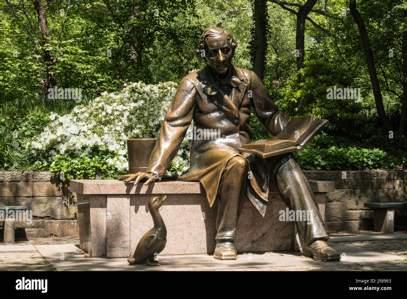 GHans Christian Anderson Statue est dans Central Park, New York City, USA Banque D'Images