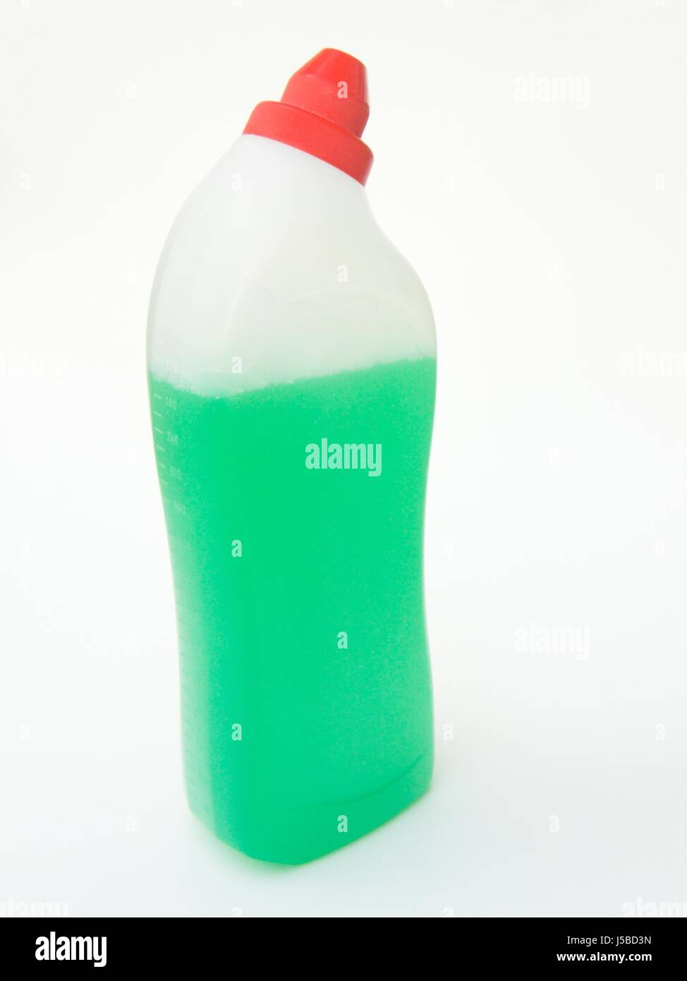 Blanc Vert liquide caucasienne européenne bouteille plastique pédiculaire navire purifier Banque D'Images