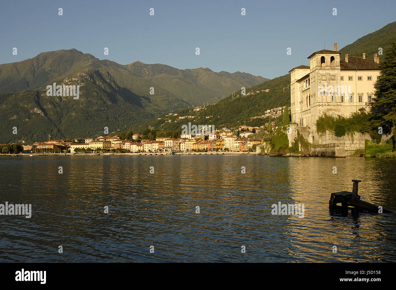 Sur le lac de Côme gravedona Banque D'Images