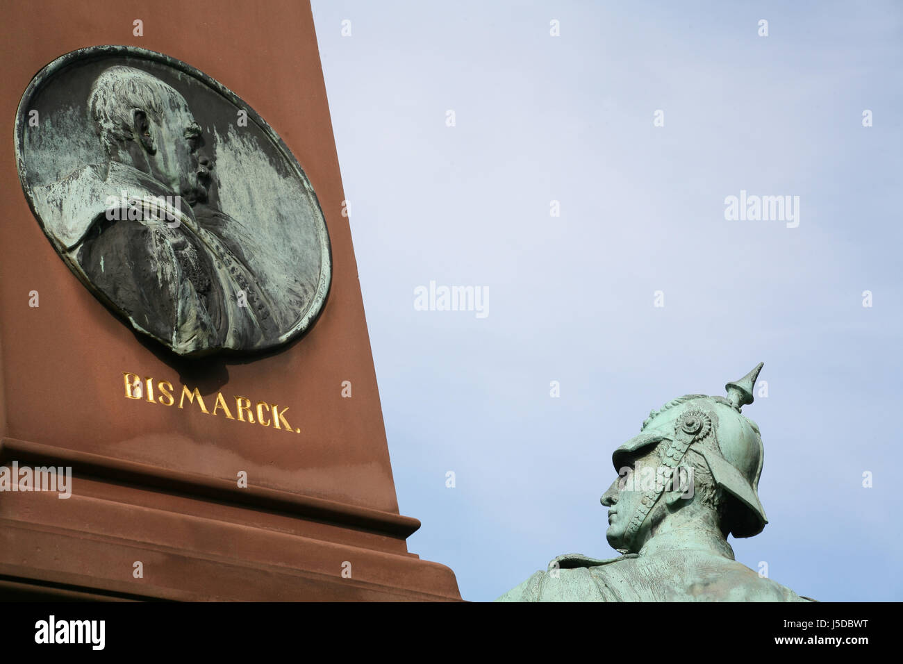 Parc commémoratif monument soldat statue rechercher plus bleue basse-saxe health resort Banque D'Images