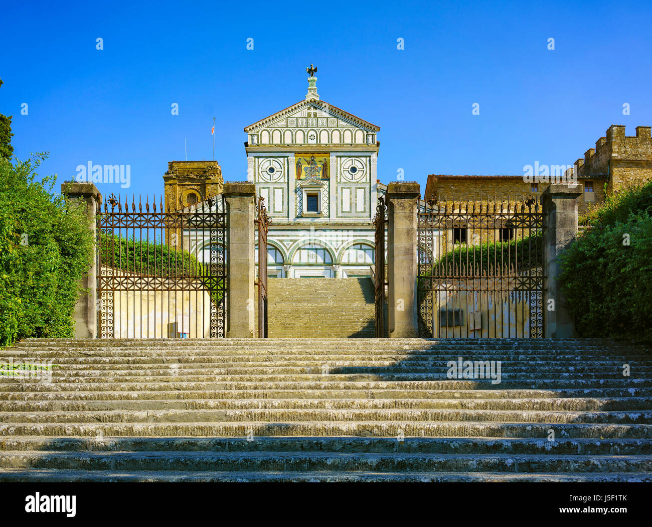 La basilique de San Miniato al Monte de Florence ou Firenze, église en Toscane Italie Europe Banque D'Images