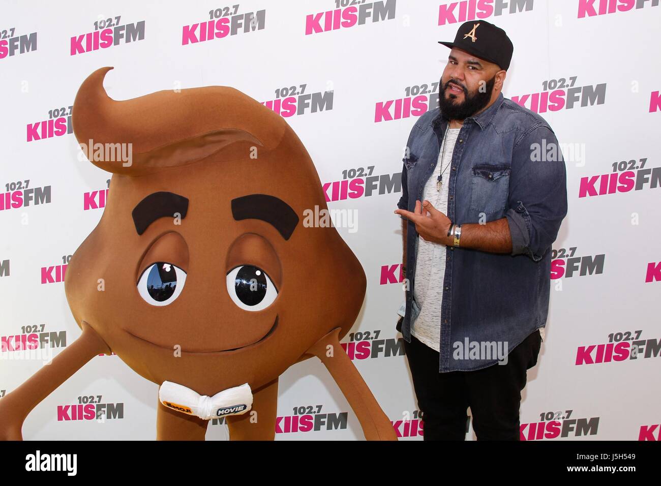 Personnage Film emoji, Chuey Martinez à KIIS FM pour des arrivées Wango Tango - Arrivées, StubHub Center, Los Angeles, CA, 13 mai 2017. Photo par : JA/Everett Collection Banque D'Images