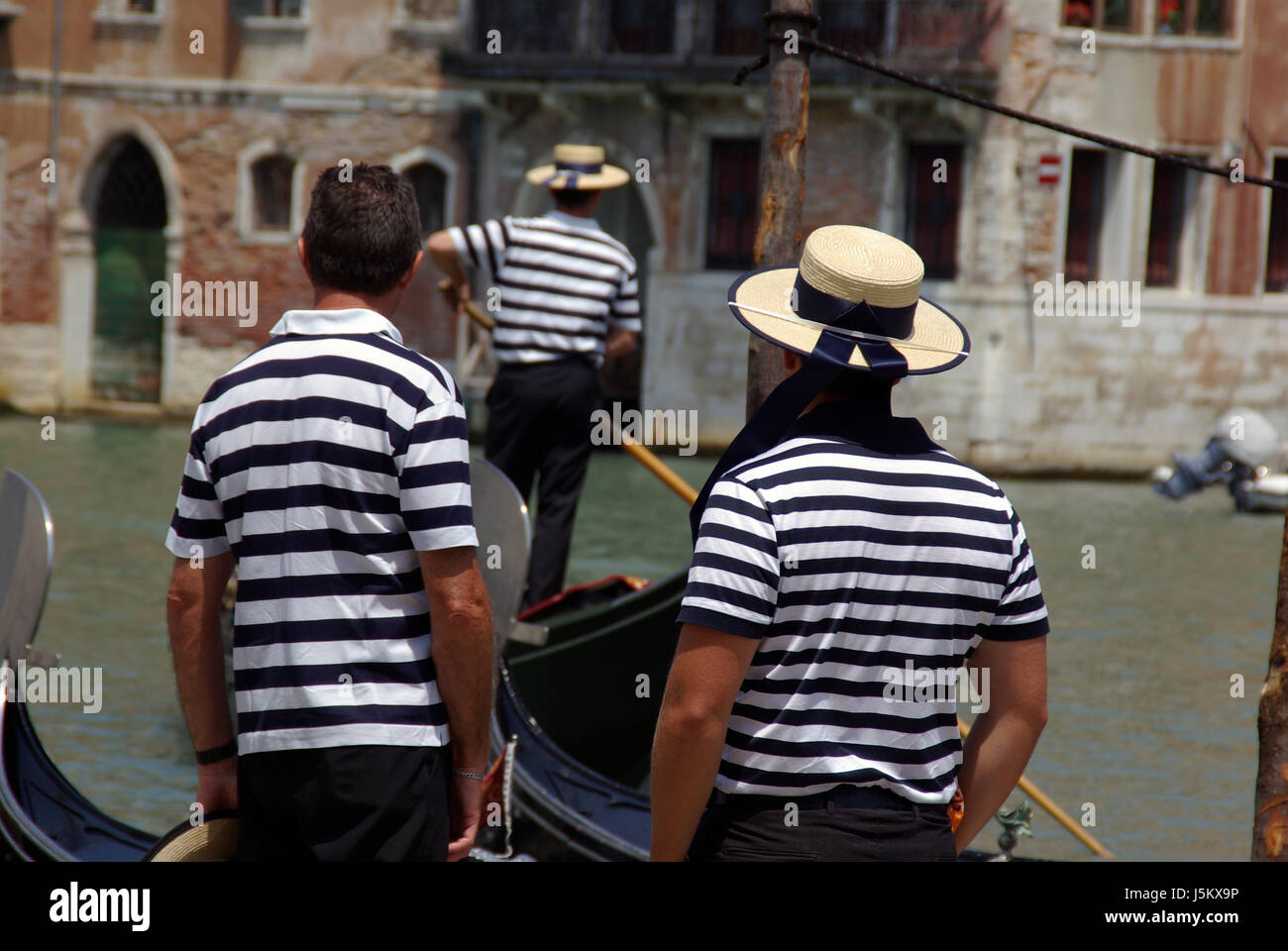 L'historique de service de l'homme hommes art culture tourisme vieille ville antique de l'Europe de Venise Banque D'Images
