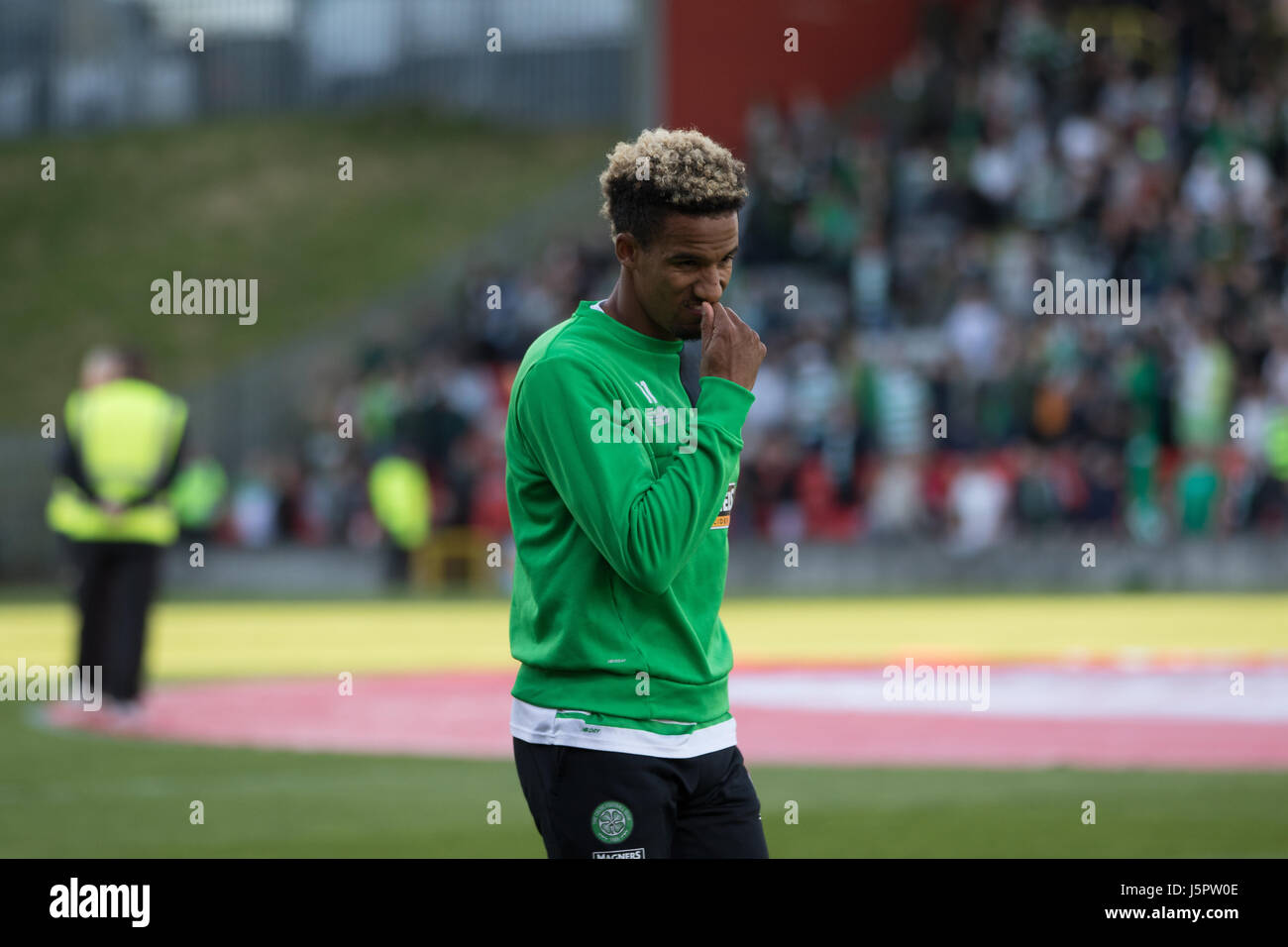 Glasgow, Scotland, UK 18 mai 2017, Partick Thistle v Celtic, Firhill Stadium, SPFL match 5-0. Scottish Premiership Partick Thistle vs Celtic 7:45pm jeudi 18 mai Firhill Stadium (Att : 7847) Banque D'Images