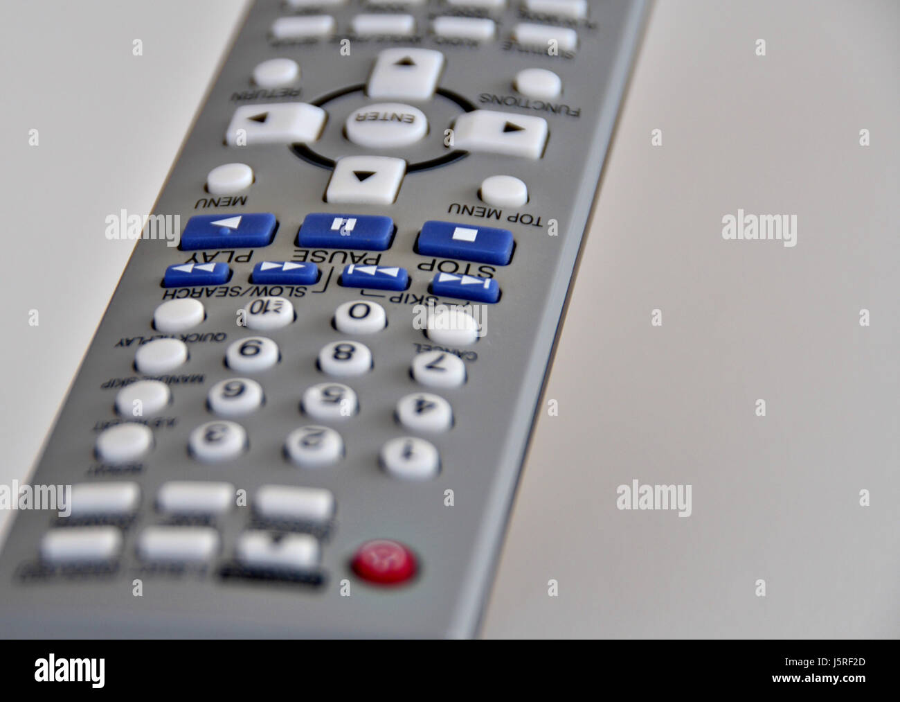 L'interrupteur de commande à distance sur les symboles de l'interrupteur de la télévision par satellite infrarouge choisissez Banque D'Images