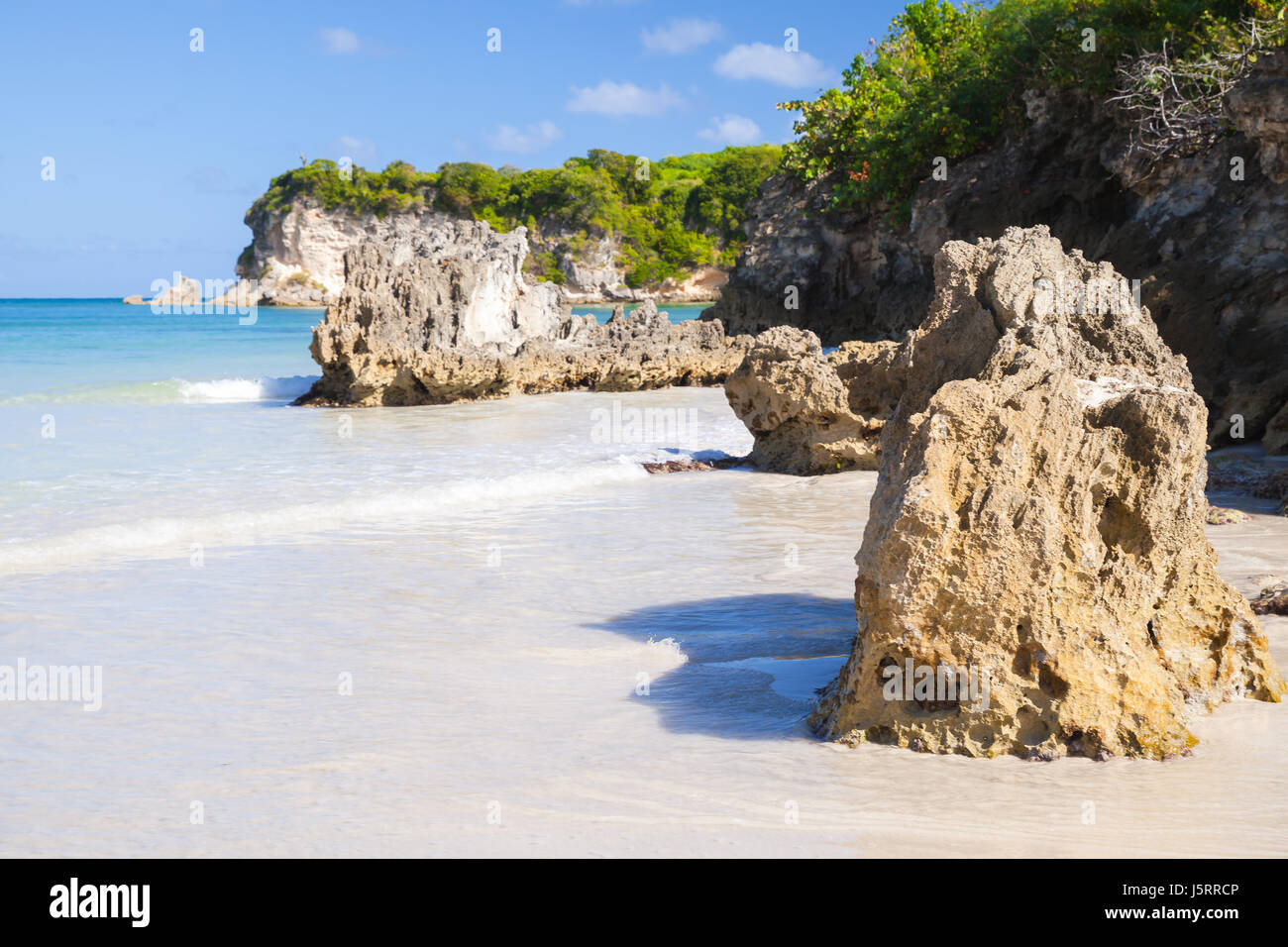 Rochers de la plage de Macao, le littoral de la République dominicaine, d'Hispaniola Banque D'Images