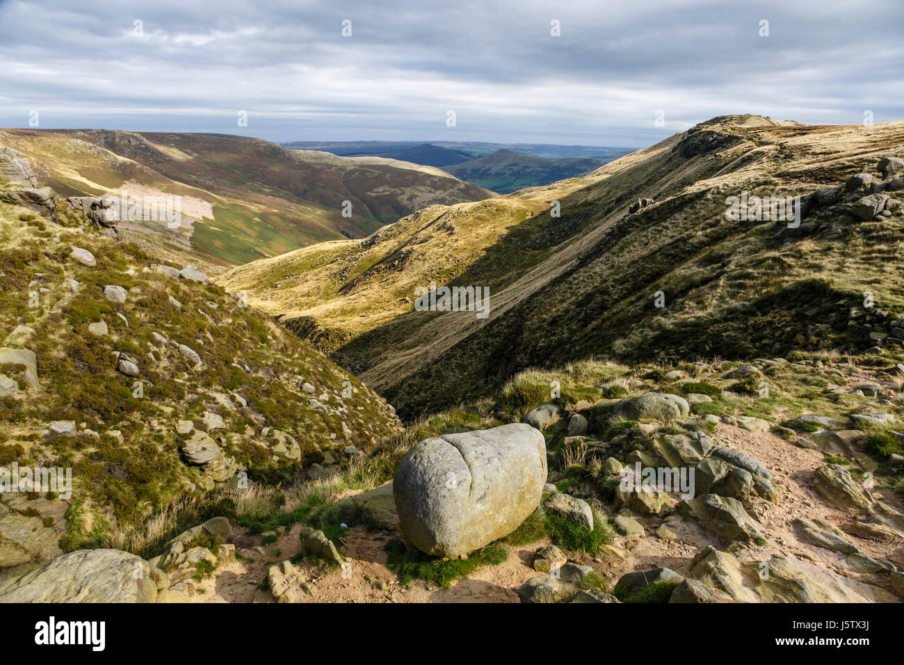 Grindsbrook Clough, Kinder Scout, parc national de Peak District, Derbyshire Banque D'Images
