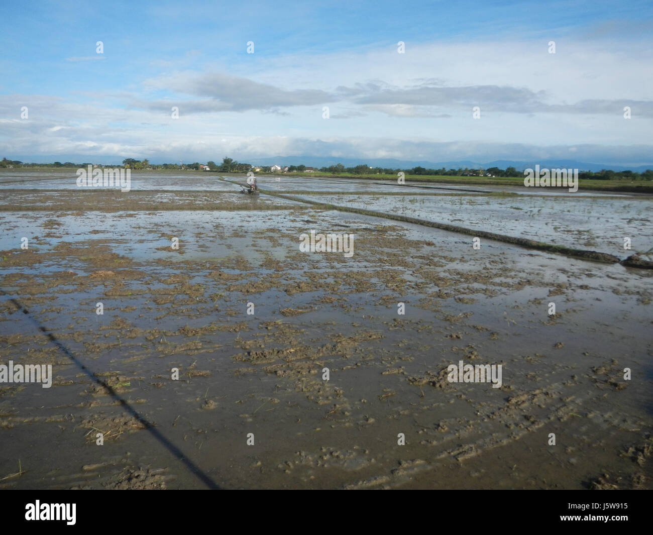 00357 Hilerang Tagulod Patubig Sitio Hulo Candaba Marelo Gapan Farm Market Road 11 Banque D'Images