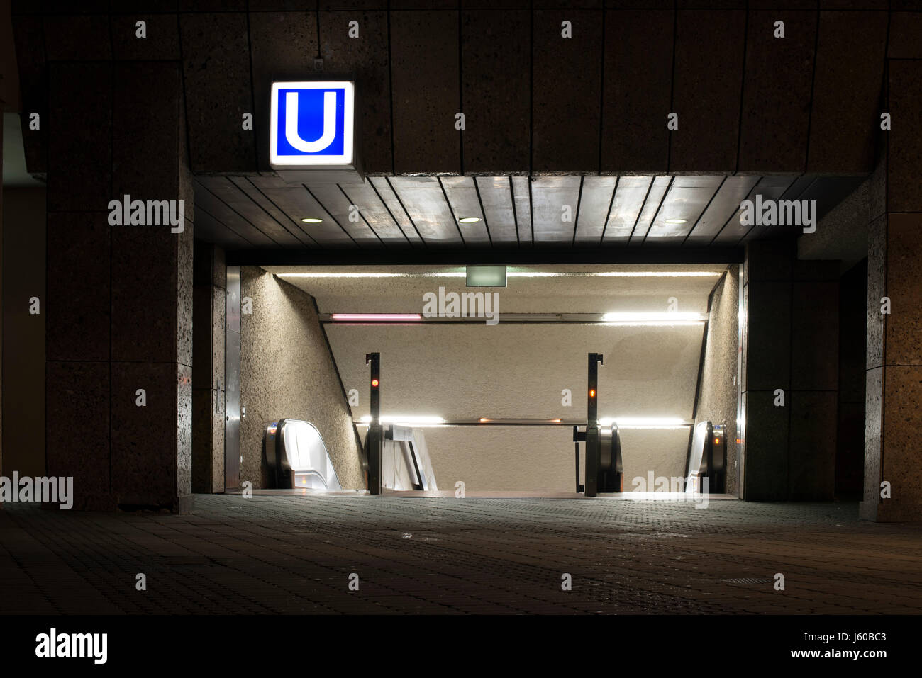U-Bahnstation à Nürnberg, Bayern, Deutschland Banque D'Images