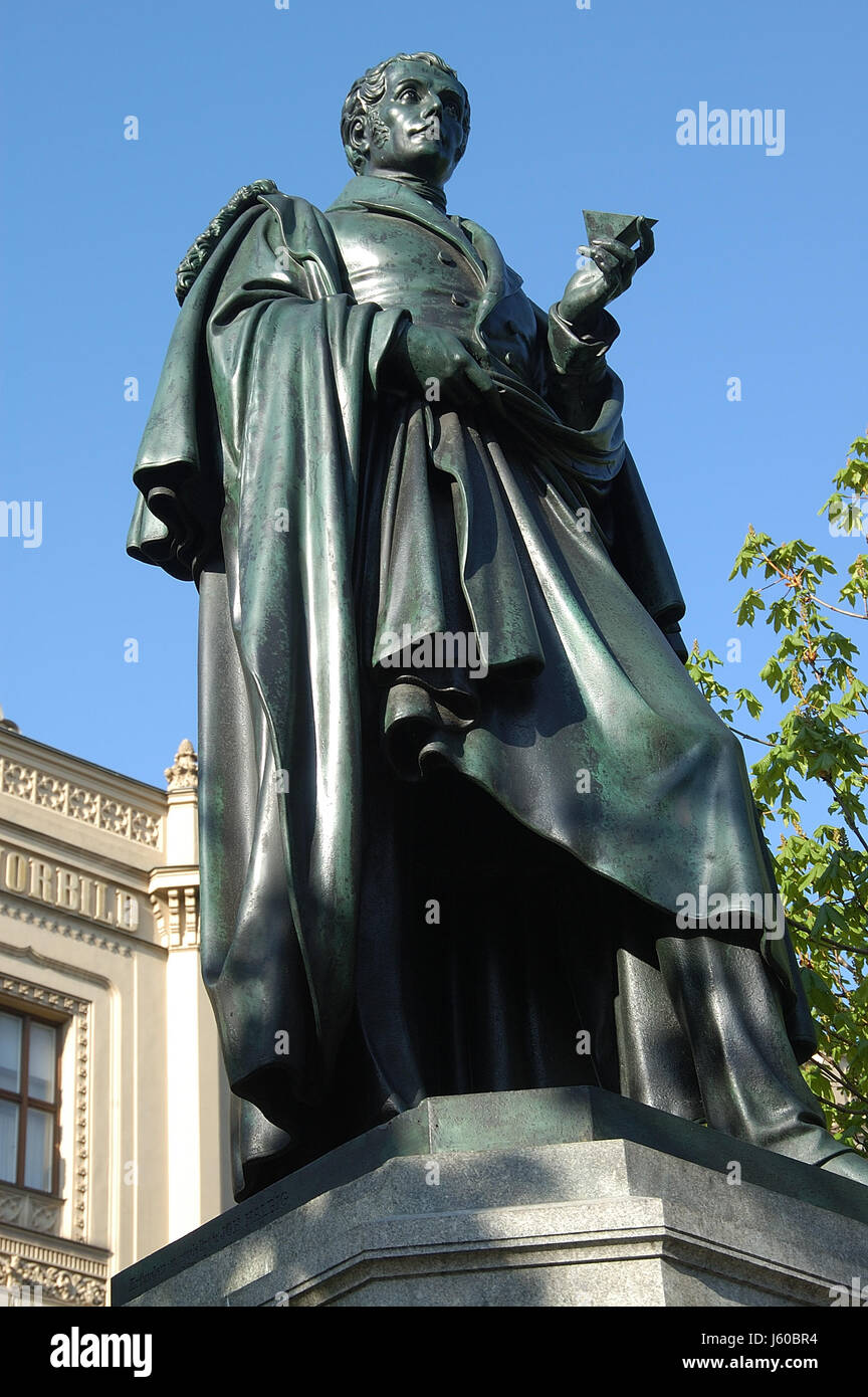 Statue bavaria munich opticien Physicien chercheur d'art monument historique Banque D'Images