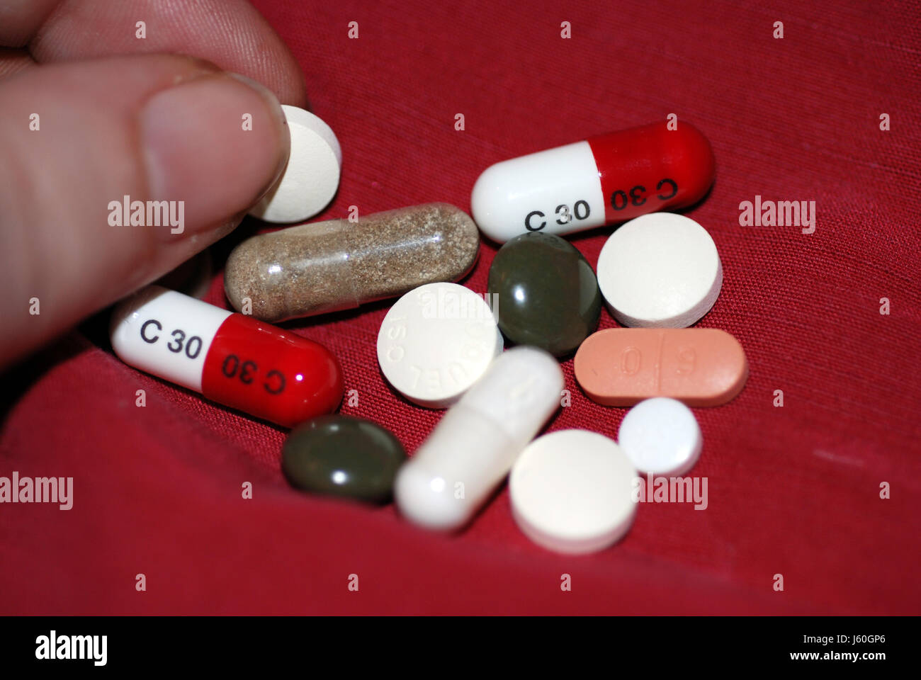 Drogues drogues toxicomanogènes matériel anesthésique comprimés médicament signifie médecine agent Banque D'Images