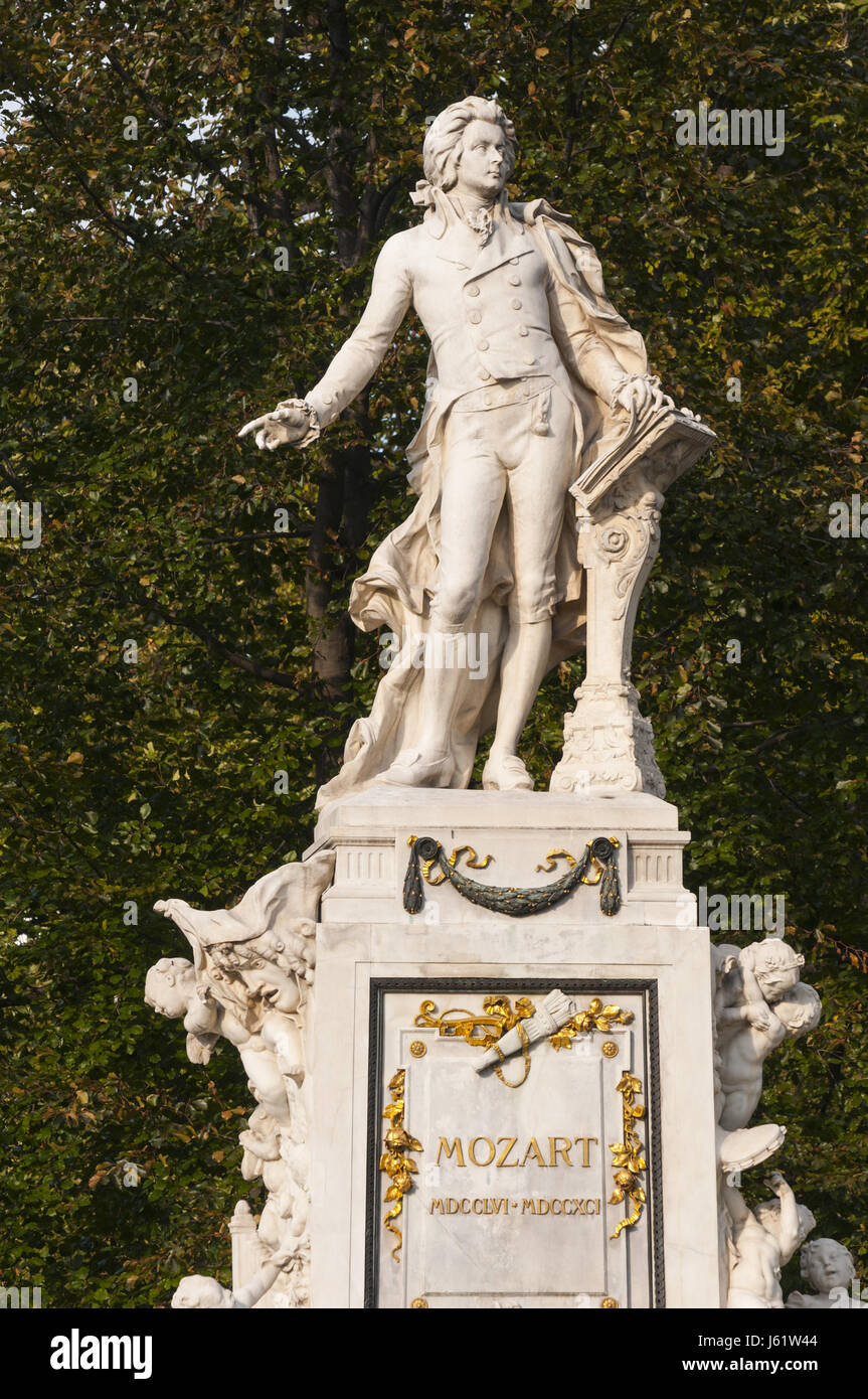 L'Autriche, Vienne, le palais impérial de Hofburg, Monument Mozart Banque D'Images