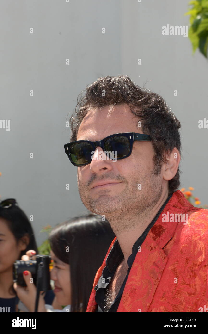 11 mai 2016 - Cannes, France - CANNES, FRANCE - 19 MAI : Compositeur Matthieu Chedid assiste à la "Visages, Lieux (Visages, Villages)' photocall lors de la 70 e assemblée annuelle du Festival du Film de Cannes au Palais des Festivals le 19 mai 2017 à Cannes, France. (Crédit Image : © Frederick Injimbert via Zuma sur le fil) Banque D'Images