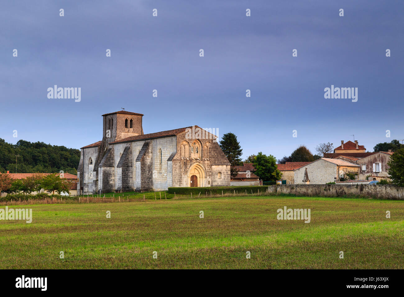 France, Charente, Saint Preuil, église Saint projet Banque D'Images