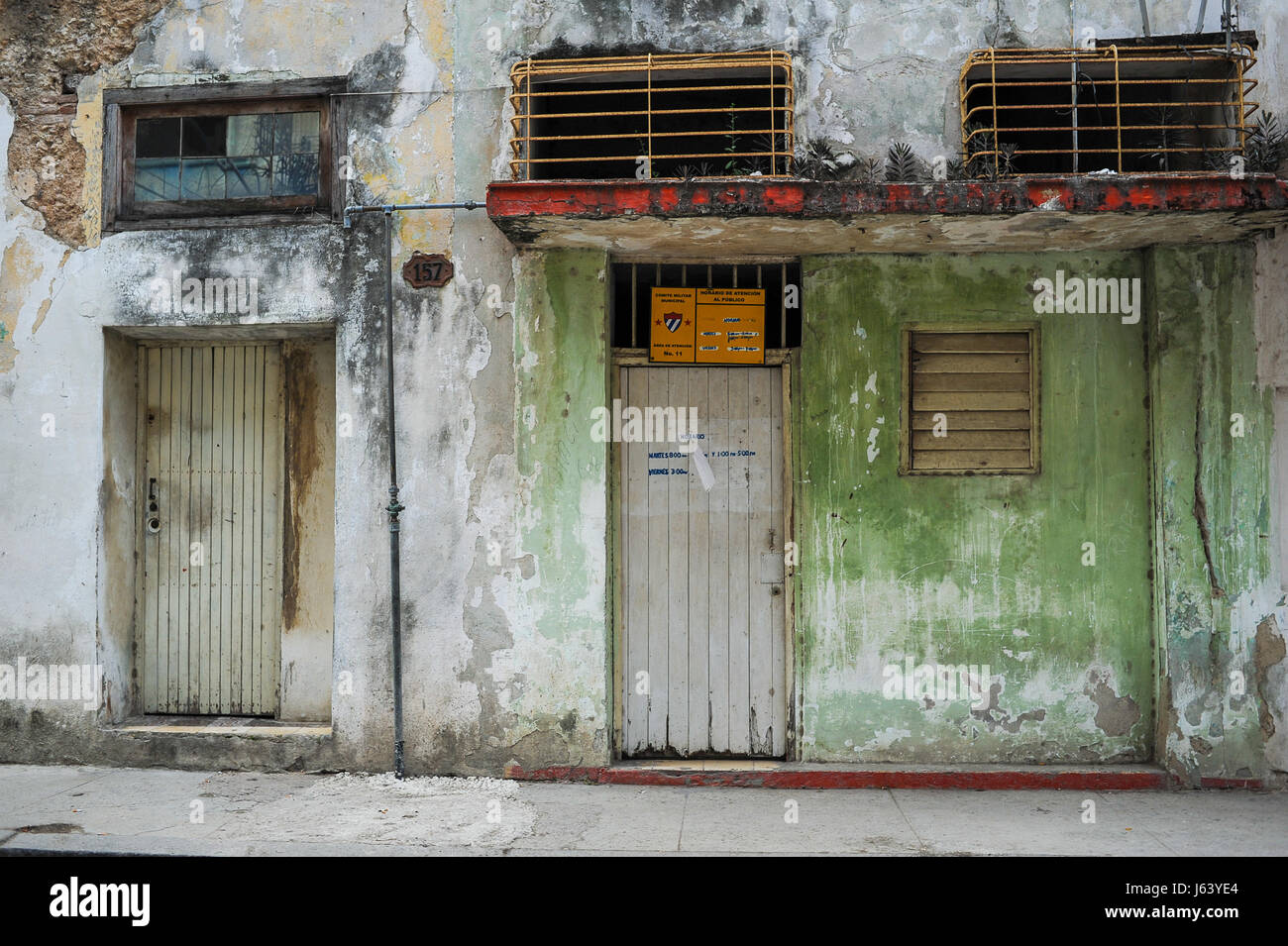 Bâtiment délabré dans Habana Vieja (la vieille Havane) Banque D'Images