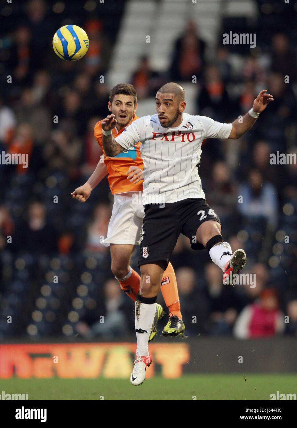 BOB HARRIS & ASHKAN DEJAGAH FULHAM V BLACKPOOL LONDON ENGLAND UK 05 Janvier 2013 Banque D'Images