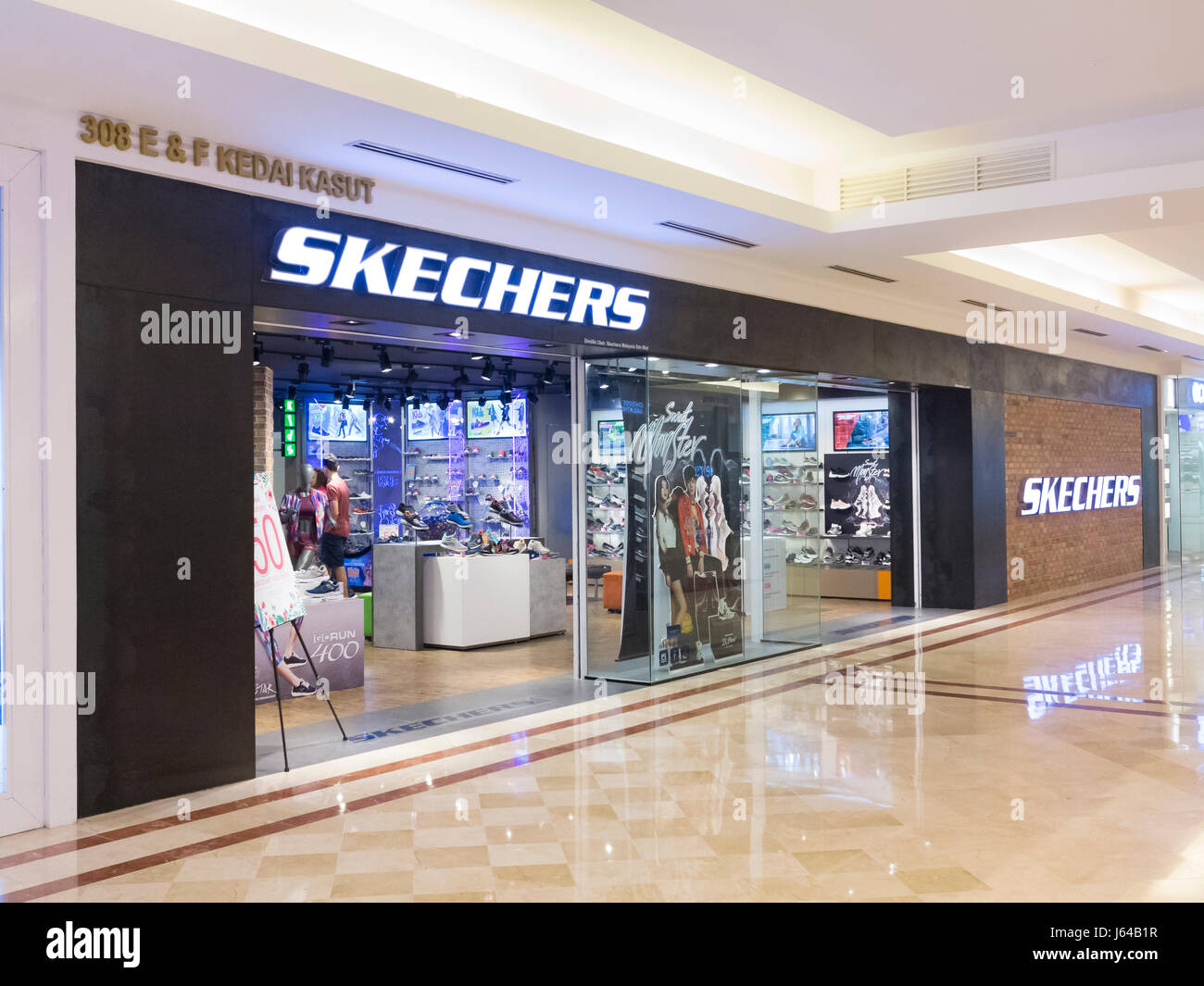 skechers shop lakeside