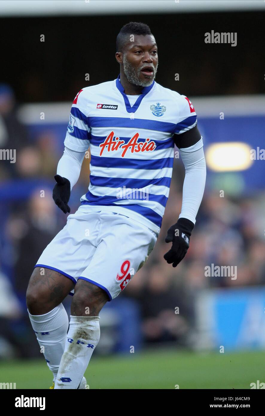 DJIBRIL CISSE QUEENS PARK RANGERS LONDON ENGLAND UK 15 décembre 2012 Banque D'Images