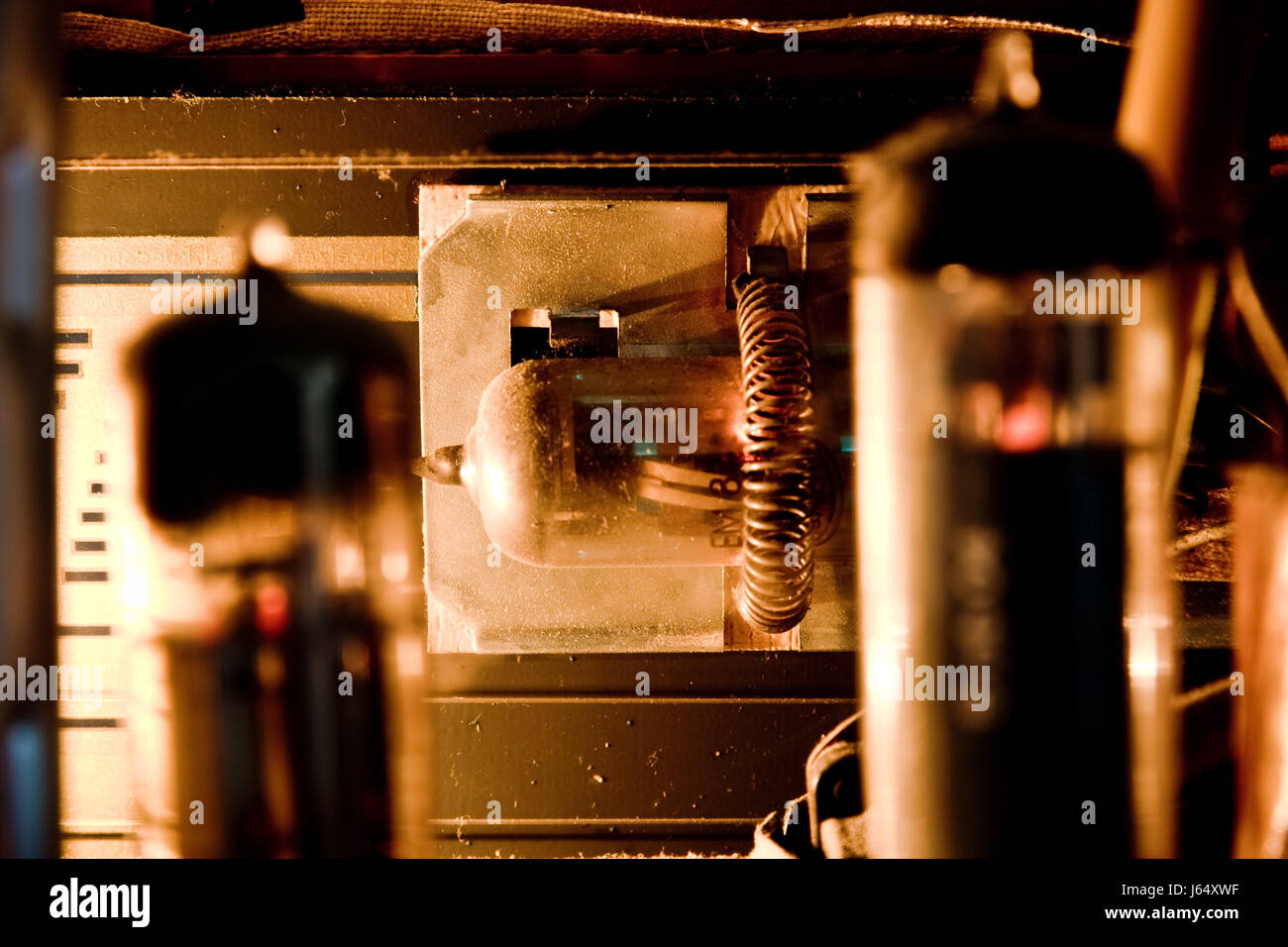 Radio vieux electrique Banque de photographies et d'images à haute  résolution - Alamy