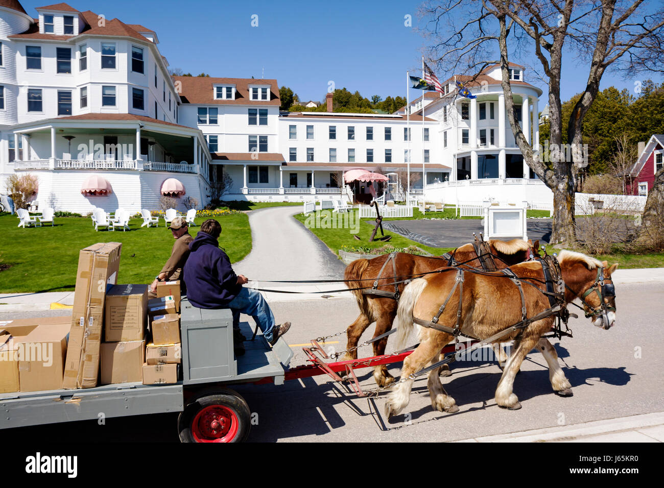 Mackinac Island Michigan, parc national historique Mackinaw, détroits de, lac Huron, rue principale, UPS livraison wagon, Island House, 1852, victorien, été ho Banque D'Images