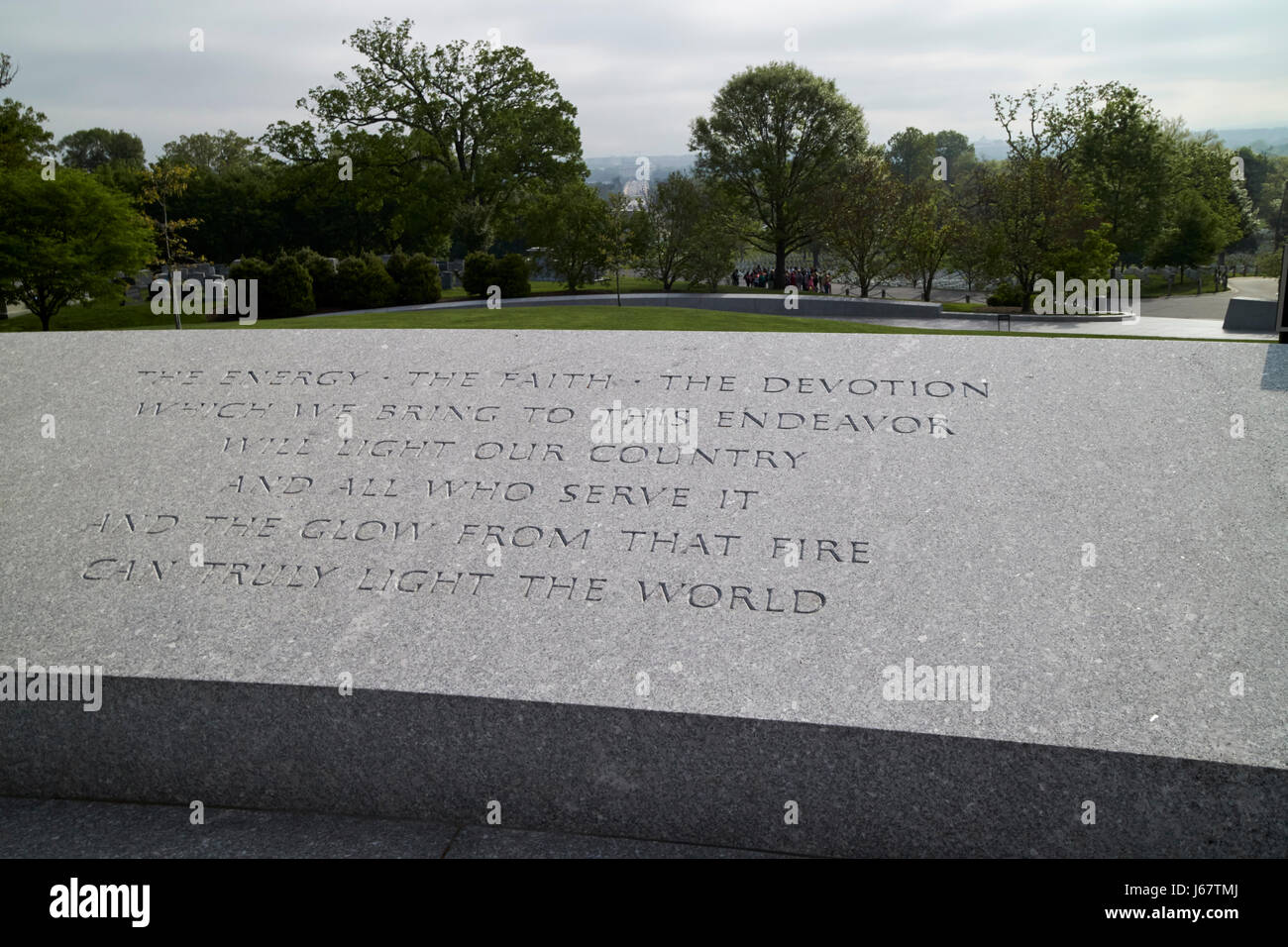 Jfk Citations De Son Discours A L Aeroport John F Kennedy Tombe Du Cimetiere D Arlington Washington Dc Usa Photo Stock Alamy