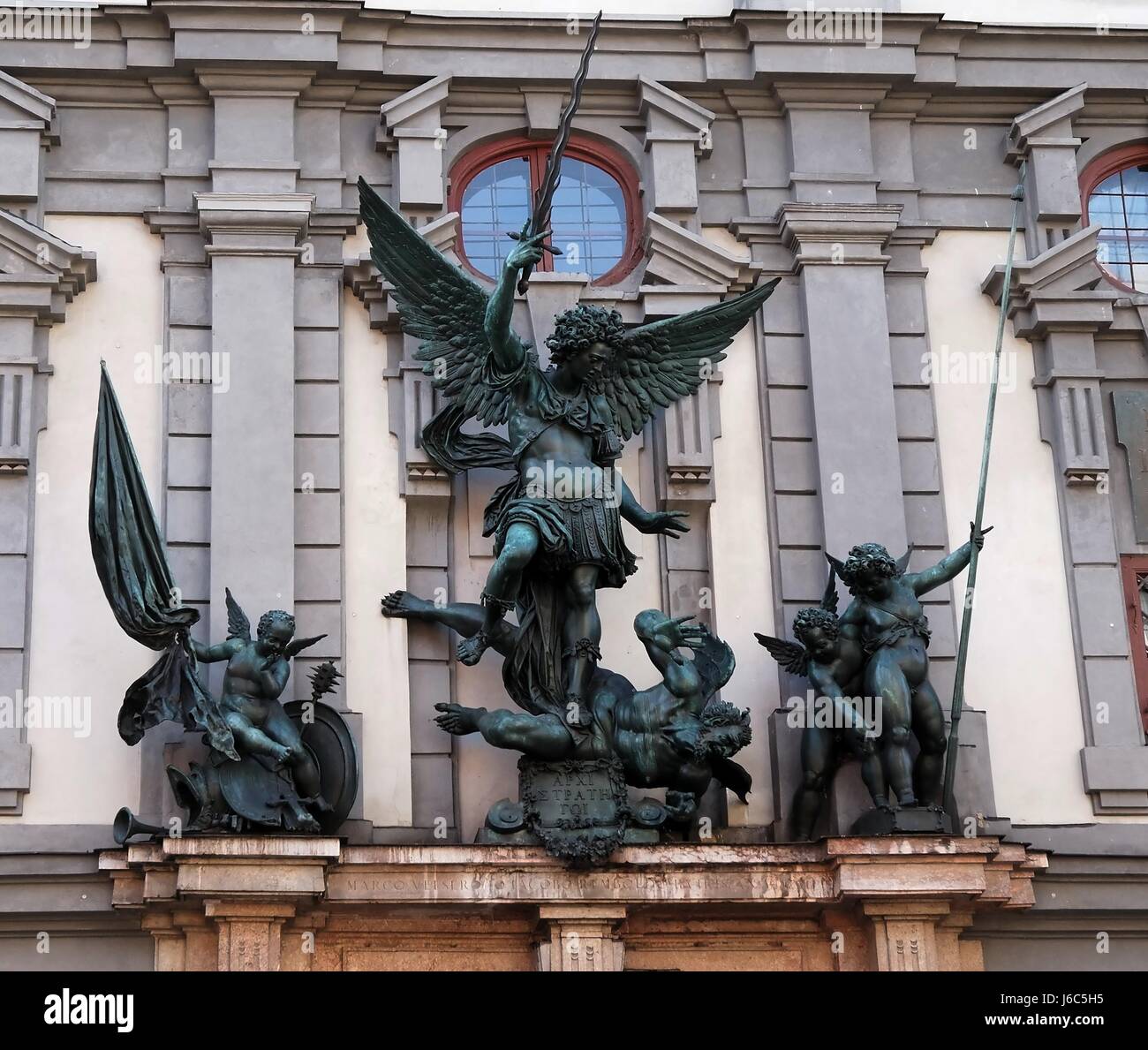 Bavière sculpture ange anges bras arme religion statue religieuse Banque D'Images