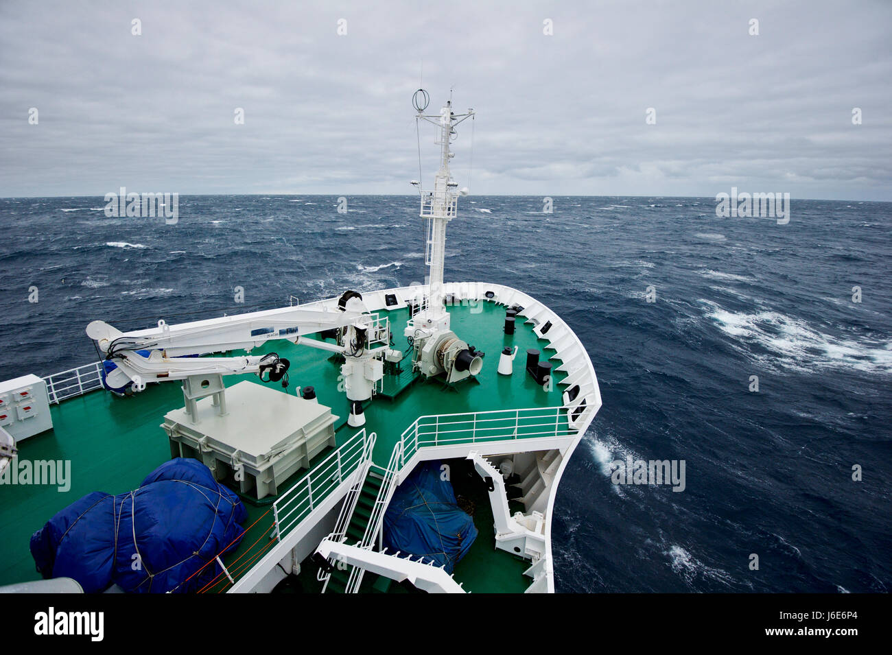 Navire traversant le passage de Drake Banque D'Images