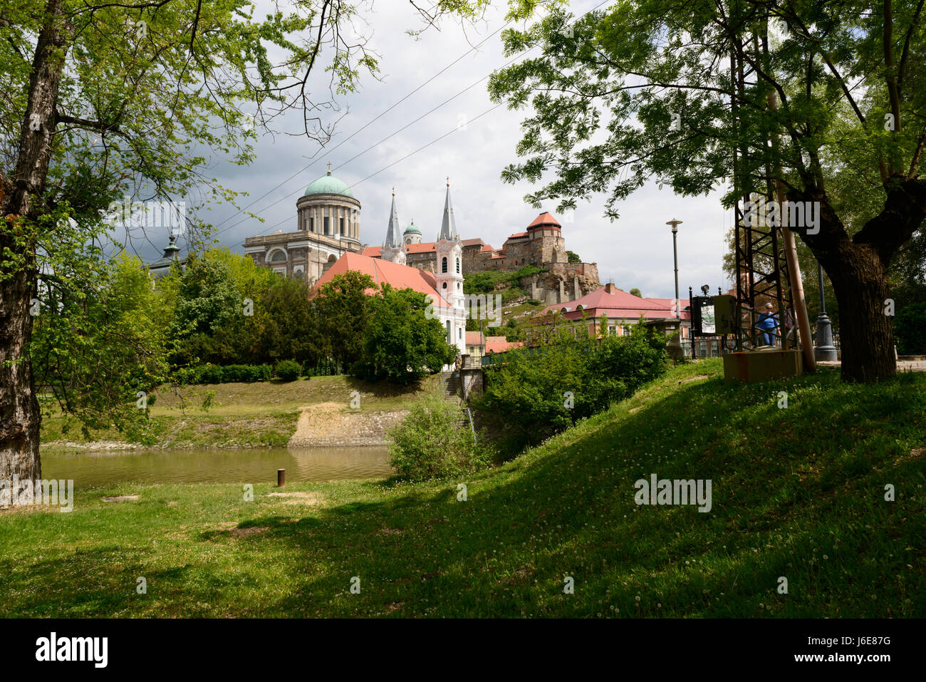 La Hongrie. Esztergom. La colline du château et de la cathédrale Banque D'Images