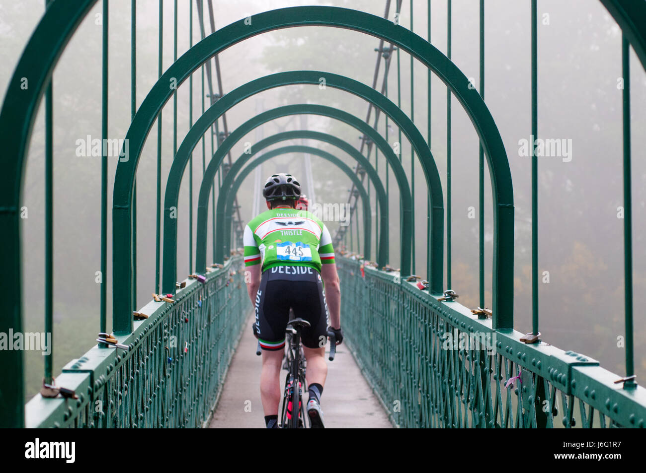 Pitlochry, Perthshire, Écosse, Royaume-Uni. 21 mai, 2017. Les cyclistes participant à l'Etape 2017 Calédonie &copier ; Crédit : Cameron Cormack/Alamy Live News Banque D'Images