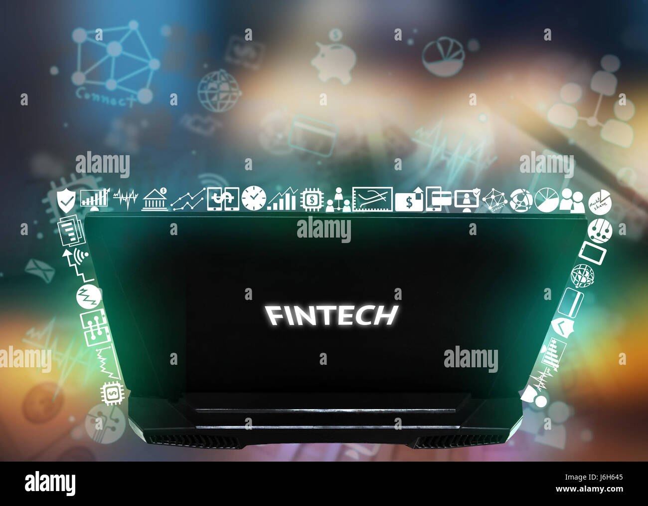 La technologie de l'Internet financier Investissement Fintech Concept. Ordinateur portable , icône avec abstract background billets Banque D'Images