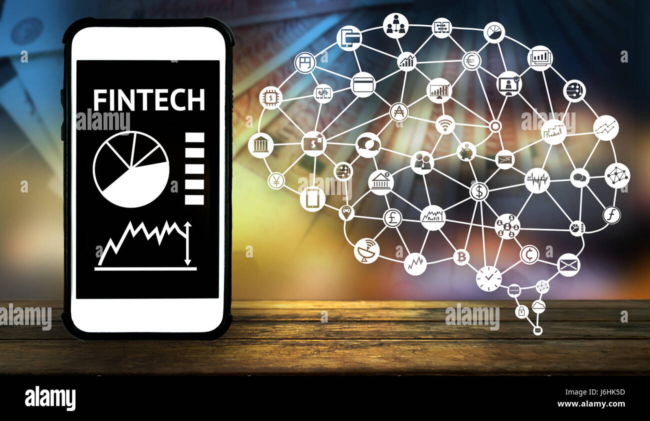 Concept d'investissement Fintech. Application Smartphone , cerveau , icônes de connexion de la technologie et des finances , billet de trouble et résumé fond sur w Banque D'Images