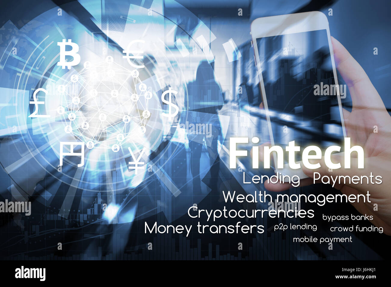 La technologie de l'Internet financier Investissement Fintech Concept. Devises sign icon avec la technologie de l'abstrait, Hand holding mobile phone contexte et fint Banque D'Images